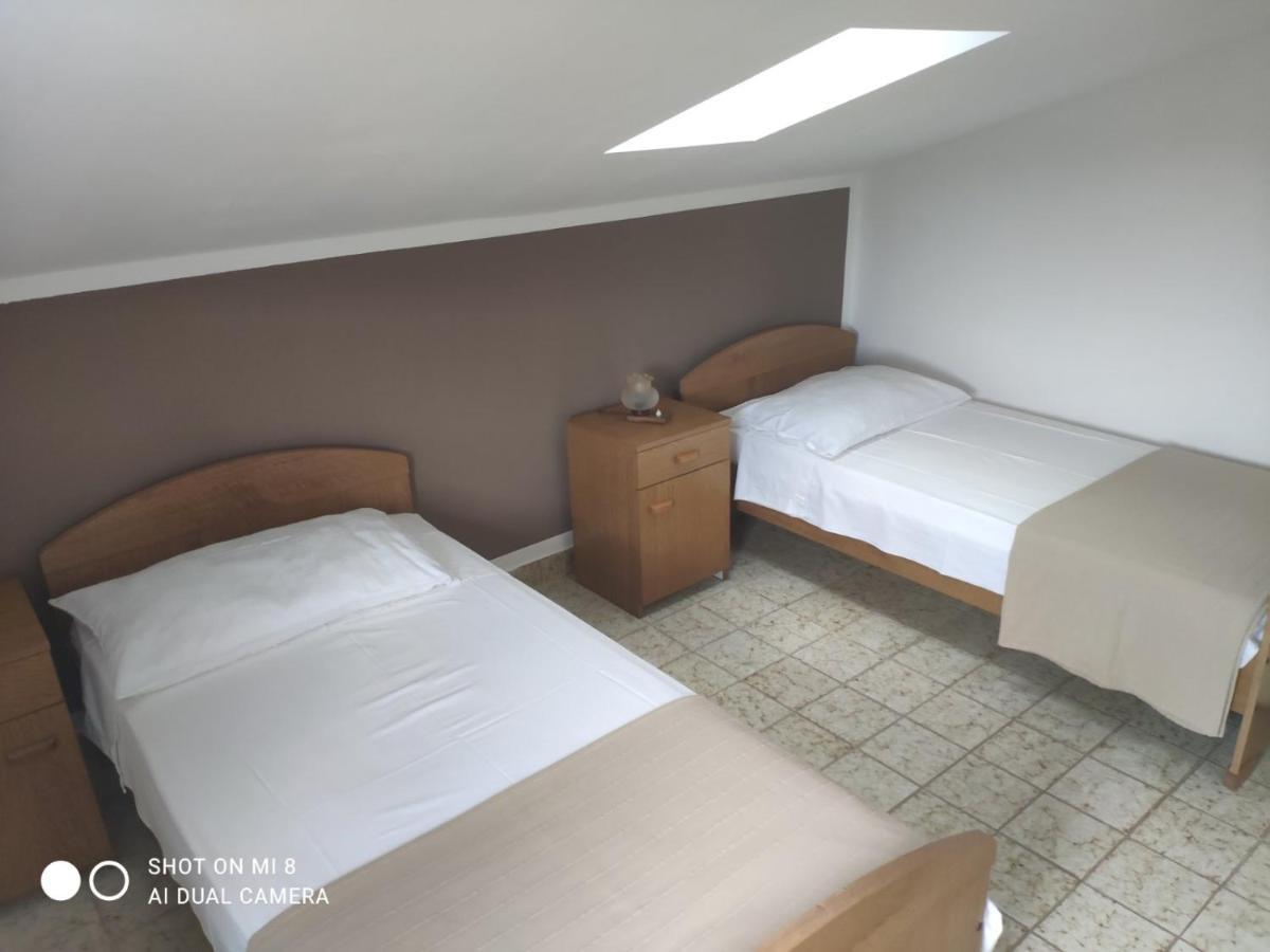 Apartment Belvedere Koromačno Εξωτερικό φωτογραφία